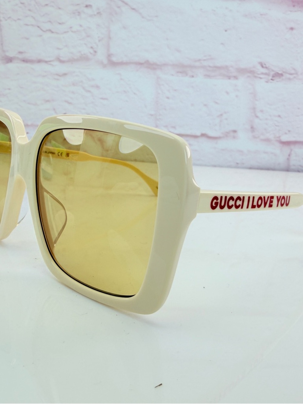 Gucci Cream 'I Love You' Square Sunglasses GG0567SAN - Picture 7 of 13